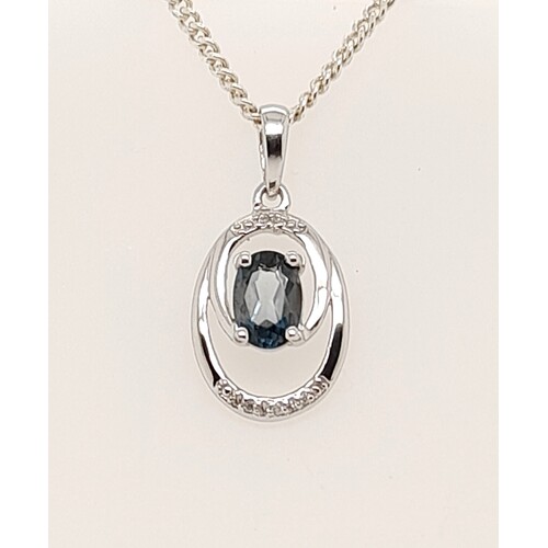 9 Carat White Gold London Blue Topaz Pendant